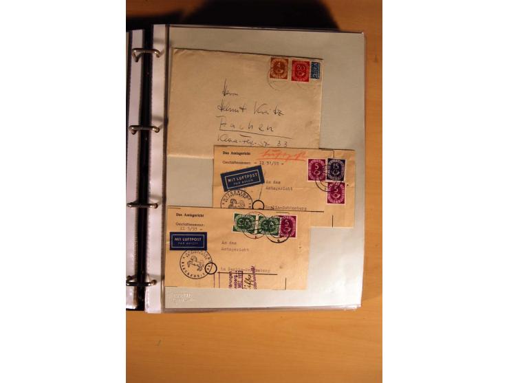 1951, POSTHORN, umfangreiche Sammlung mit einigen hundert Briefen, Karten und Paketkarten in 6 Ordnern inkl. 1 Band Ganzsache