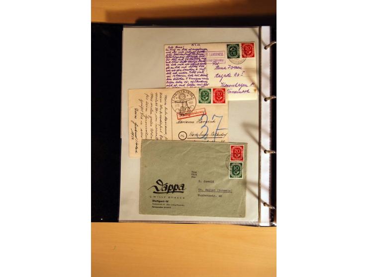 1951, POSTHORN, umfangreiche Sammlung mit einigen hundert Briefen, Karten und Paketkarten in 6 Ordnern inkl. 1 Band Ganzsache