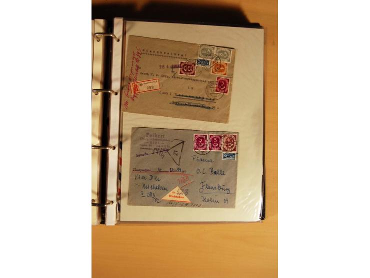 1951, POSTHORN, umfangreiche Sammlung mit einigen hundert Briefen, Karten und Paketkarten in 6 Ordnern inkl. 1 Band Ganzsache