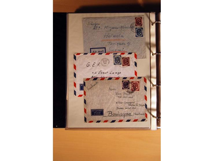 1951, POSTHORN, umfangreiche Sammlung mit einigen hundert Briefen, Karten und Paketkarten in 6 Ordnern inkl. 1 Band Ganzsache