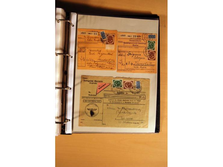 1951, POSTHORN, umfangreiche Sammlung mit einigen hundert Briefen, Karten und Paketkarten in 6 Ordnern inkl. 1 Band Ganzsache
