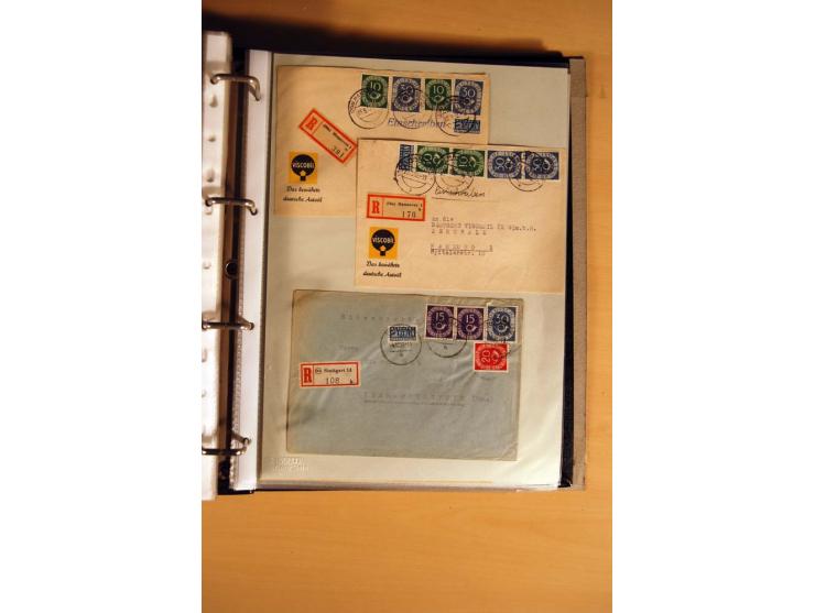 1951, POSTHORN, umfangreiche Sammlung mit einigen hundert Briefen, Karten und Paketkarten in 6 Ordnern inkl. 1 Band Ganzsache