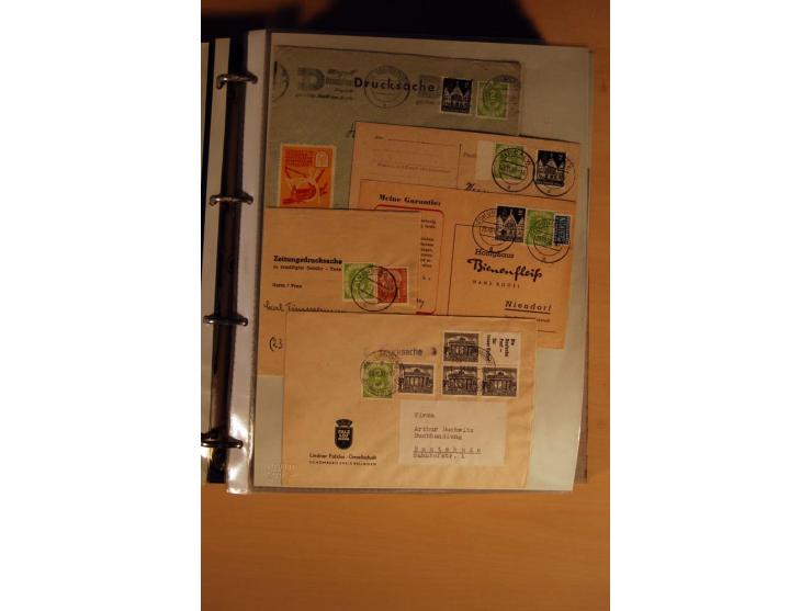 1951, POSTHORN, umfangreiche Sammlung mit einigen hundert Briefen, Karten und Paketkarten in 6 Ordnern inkl. 1 Band Ganzsache