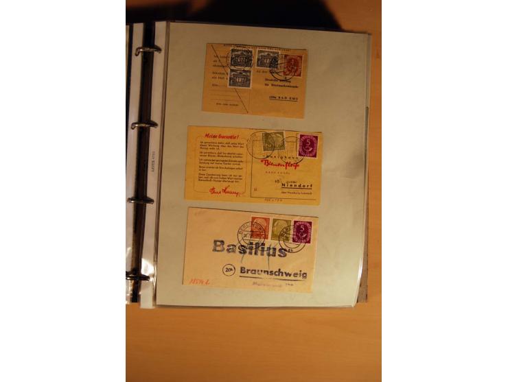 1951, POSTHORN, umfangreiche Sammlung mit einigen hundert Briefen, Karten und Paketkarten in 6 Ordnern inkl. 1 Band Ganzsache