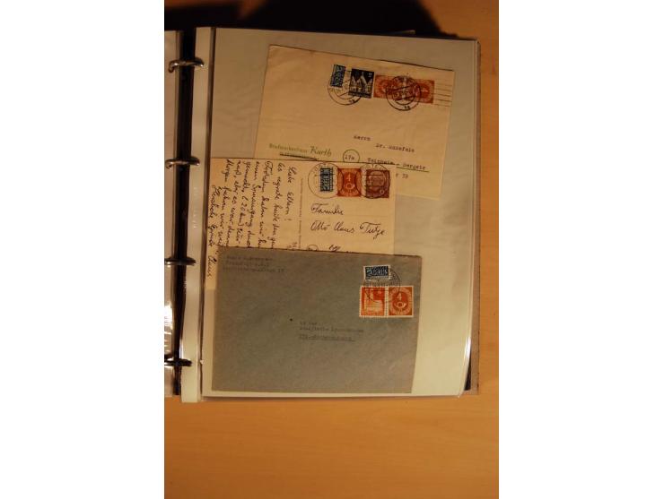 1951, POSTHORN, umfangreiche Sammlung mit einigen hundert Briefen, Karten und Paketkarten in 6 Ordnern inkl. 1 Band Ganzsache