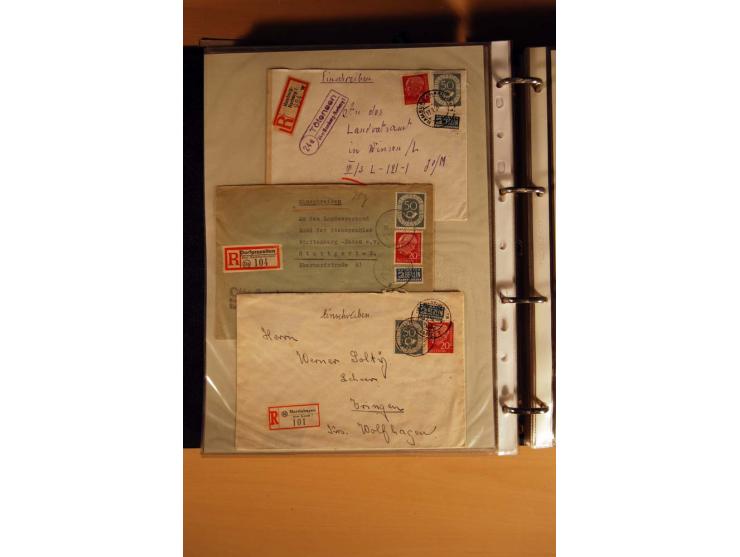 1951, POSTHORN, umfangreiche Sammlung mit einigen hundert Briefen, Karten und Paketkarten in 6 Ordnern inkl. 1 Band Ganzsache