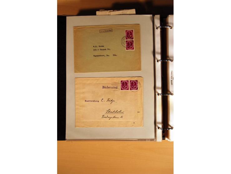 1951, POSTHORN, umfangreiche Sammlung mit einigen hundert Briefen, Karten und Paketkarten in 6 Ordnern inkl. 1 Band Ganzsache
