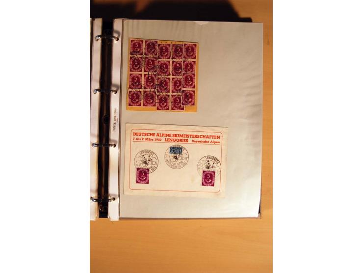 1951, POSTHORN, umfangreiche Sammlung mit einigen hundert Briefen, Karten und Paketkarten in 6 Ordnern inkl. 1 Band Ganzsache
