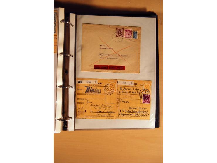 1951, POSTHORN, umfangreiche Sammlung mit einigen hundert Briefen, Karten und Paketkarten in 6 Ordnern inkl. 1 Band Ganzsache