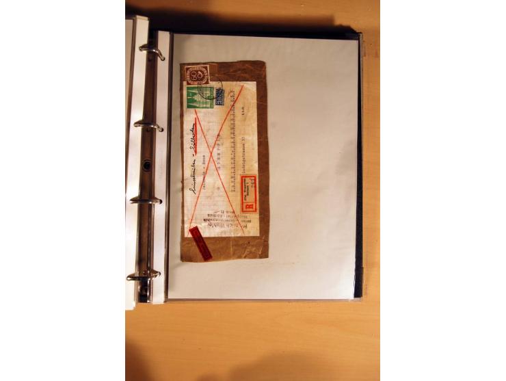 1951, POSTHORN, umfangreiche Sammlung mit einigen hundert Briefen, Karten und Paketkarten in 6 Ordnern inkl. 1 Band Ganzsache