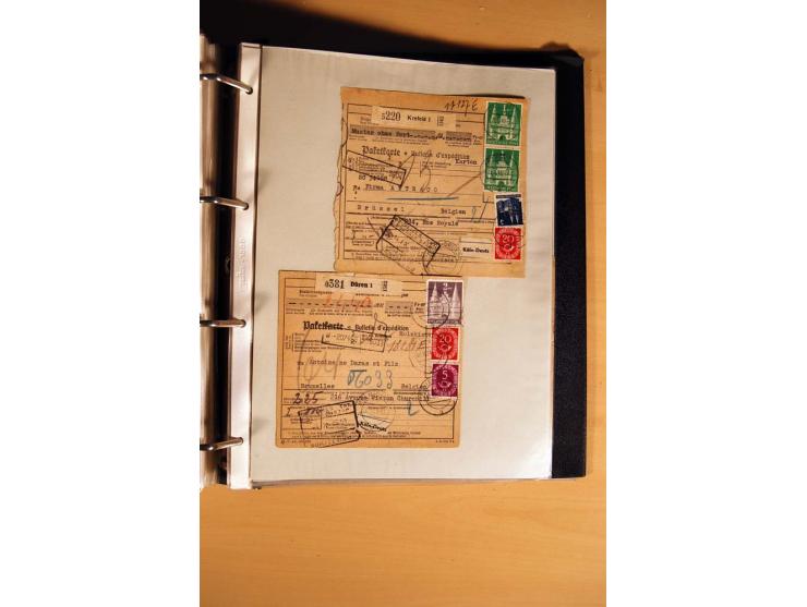 1951, POSTHORN, umfangreiche Sammlung mit einigen hundert Briefen, Karten und Paketkarten in 6 Ordnern inkl. 1 Band Ganzsache