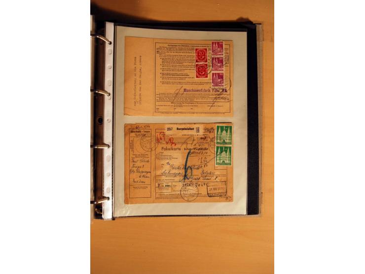 1951, POSTHORN, umfangreiche Sammlung mit einigen hundert Briefen, Karten und Paketkarten in 6 Ordnern inkl. 1 Band Ganzsache