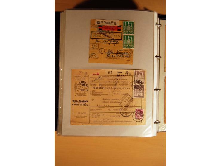 1951, POSTHORN, umfangreiche Sammlung mit einigen hundert Briefen, Karten und Paketkarten in 6 Ordnern inkl. 1 Band Ganzsache