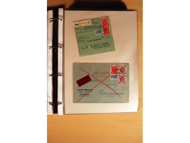 1951, POSTHORN, umfangreiche Sammlung mit einigen hundert Briefen, Karten und Paketkarten in 6 Ordnern inkl. 1 Band Ganzsache