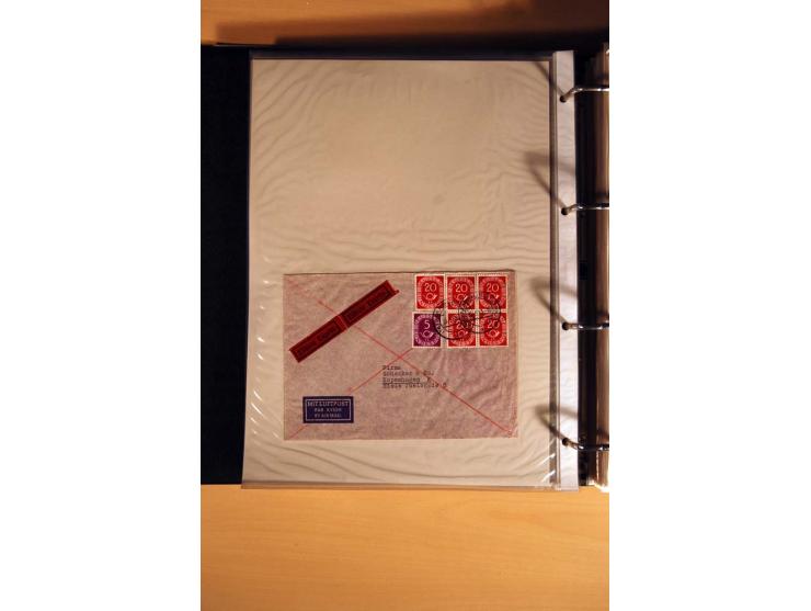 1951, POSTHORN, umfangreiche Sammlung mit einigen hundert Briefen, Karten und Paketkarten in 6 Ordnern inkl. 1 Band Ganzsache