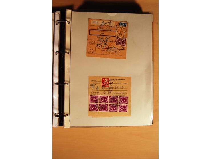 1951, POSTHORN, umfangreiche Sammlung mit einigen hundert Briefen, Karten und Paketkarten in 6 Ordnern inkl. 1 Band Ganzsache