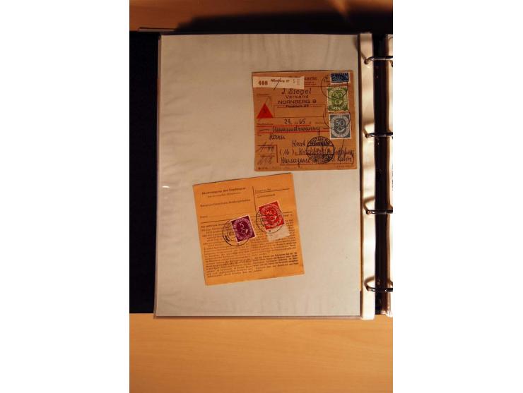1951, POSTHORN, umfangreiche Sammlung mit einigen hundert Briefen, Karten und Paketkarten in 6 Ordnern inkl. 1 Band Ganzsache