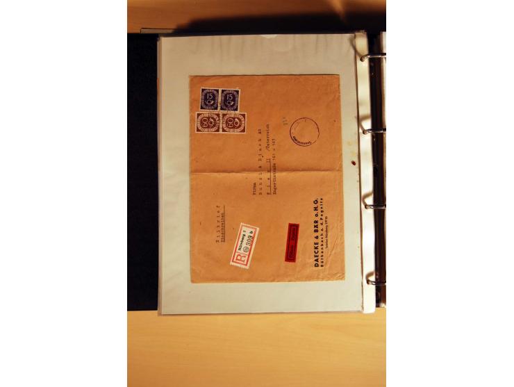 1951, POSTHORN, umfangreiche Sammlung mit einigen hundert Briefen, Karten und Paketkarten in 6 Ordnern inkl. 1 Band Ganzsache