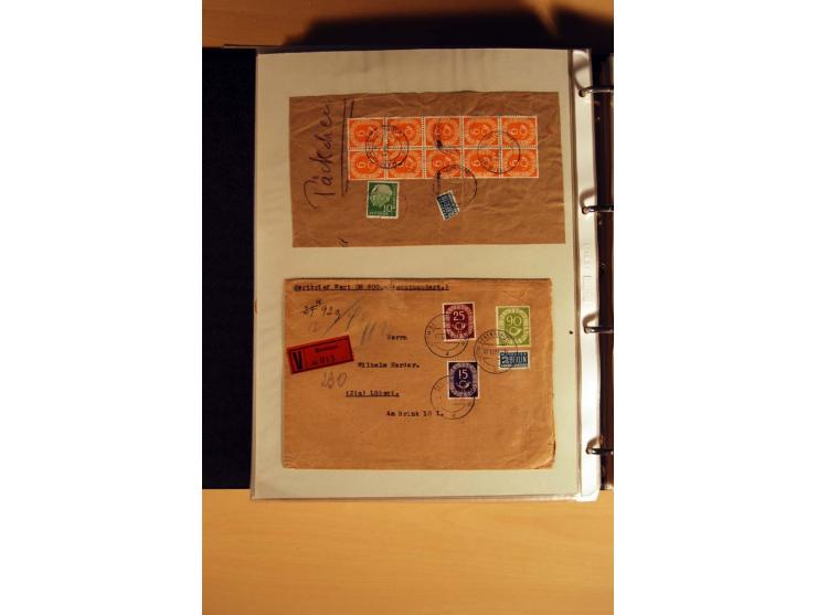 1951, POSTHORN, umfangreiche Sammlung mit einigen hundert Briefen, Karten und Paketkarten in 6 Ordnern inkl. 1 Band Ganzsache