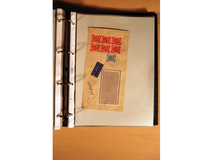 1951, POSTHORN, umfangreiche Sammlung mit einigen hundert Briefen, Karten und Paketkarten in 6 Ordnern inkl. 1 Band Ganzsache