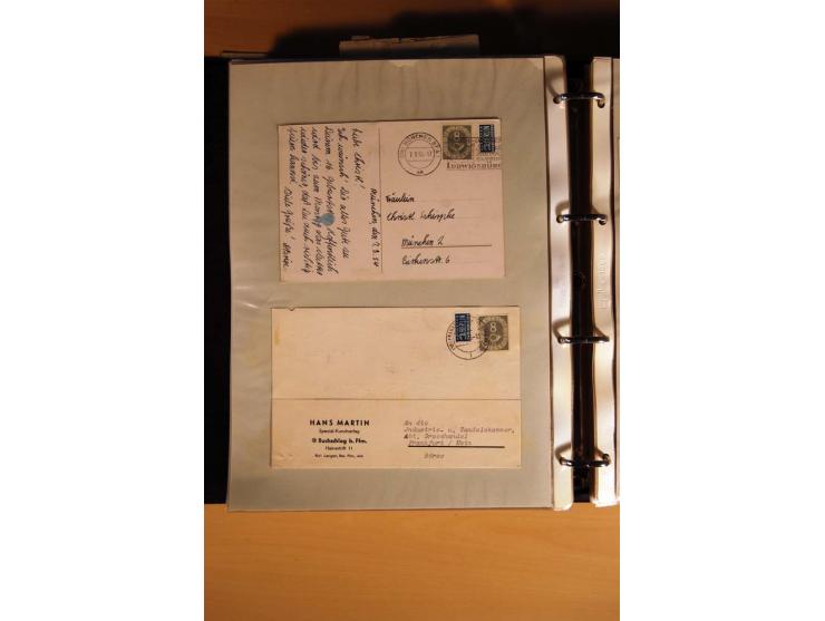1951, POSTHORN, umfangreiche Sammlung mit einigen hundert Briefen, Karten und Paketkarten in 6 Ordnern inkl. 1 Band Ganzsache