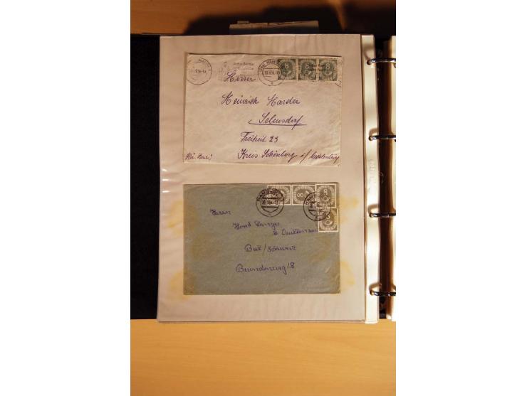1951, POSTHORN, umfangreiche Sammlung mit einigen hundert Briefen, Karten und Paketkarten in 6 Ordnern inkl. 1 Band Ganzsache
