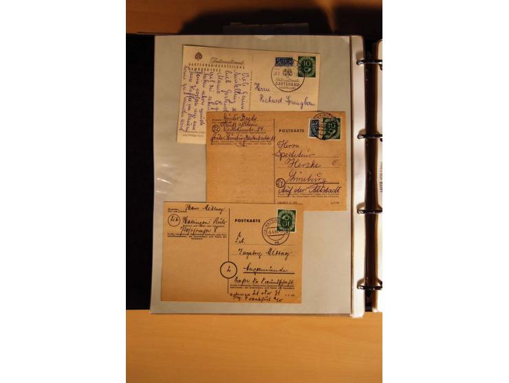 1951, POSTHORN, umfangreiche Sammlung mit einigen hundert Briefen, Karten und Paketkarten in 6 Ordnern inkl. 1 Band Ganzsache