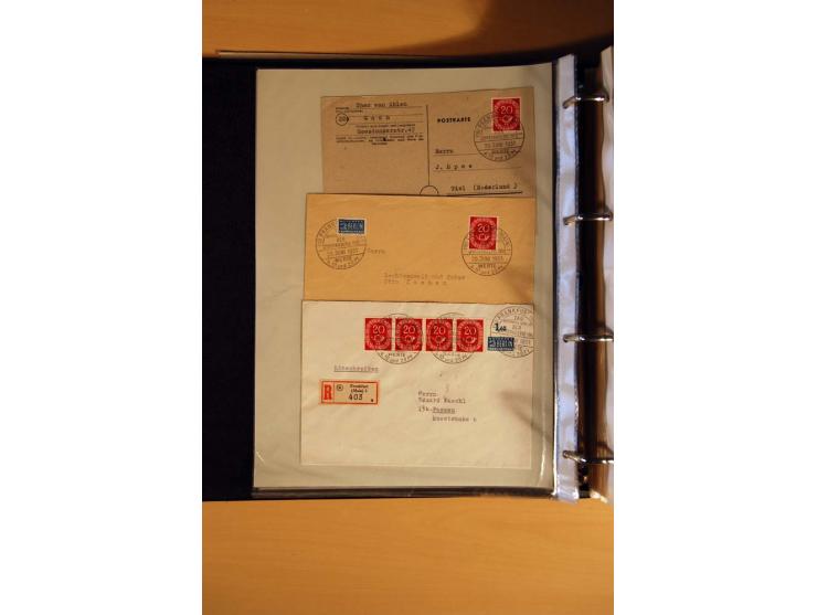 1951, POSTHORN, umfangreiche Sammlung mit einigen hundert Briefen, Karten und Paketkarten in 6 Ordnern inkl. 1 Band Ganzsache