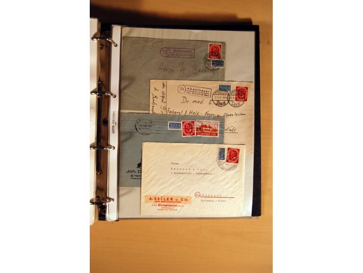 1951, POSTHORN, umfangreiche Sammlung mit einigen hundert Briefen, Karten und Paketkarten in 6 Ordnern inkl. 1 Band Ganzsache