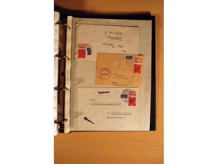 1951, POSTHORN, umfangreiche Sammlung mit einigen hundert Briefen, Karten und Paketkarten in 6 Ordnern inkl. 1 Band Ganzsache