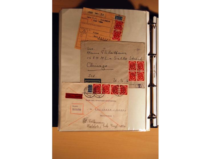 1951, POSTHORN, umfangreiche Sammlung mit einigen hundert Briefen, Karten und Paketkarten in 6 Ordnern inkl. 1 Band Ganzsache