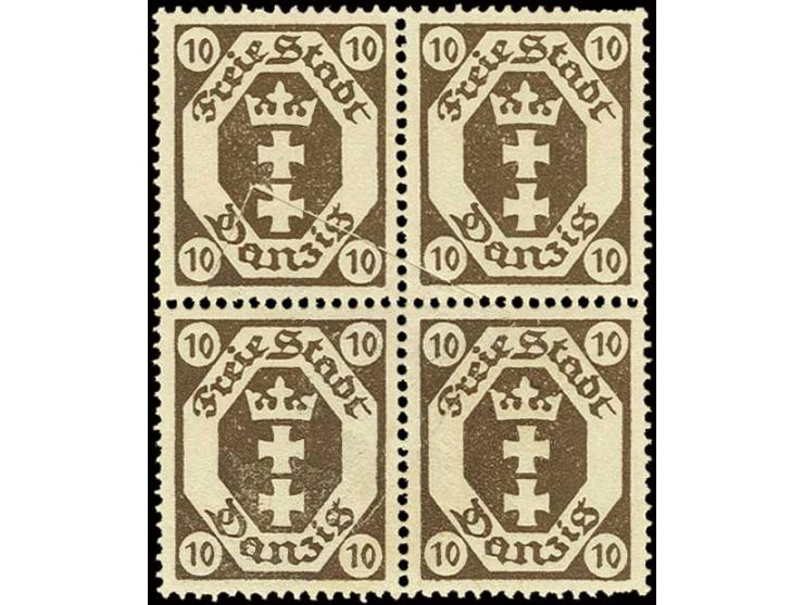 1921, Wappen 10 Pfg. im Viererblock mit schräg über alle Marken verlaufender geklebter Papierbahn, postfrisch, rechte Marken 