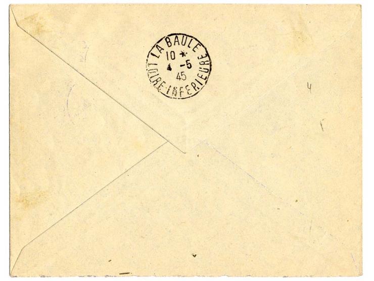 2 Fr. mit Stempel "FESTUNG LORIENT ZENSUR 29. April 1945" und nebengesetzter Paraphe des Zensuroffiziers Dr. Schmitt auf Brie