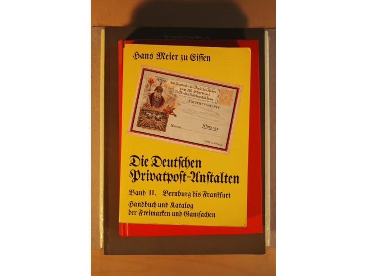 EUROPA: 8 Handbücher (meist Deutschland), dabei Adema, Kees; Netherlands Mail of Turmoil Vol. 1 (OVP), dazu drei bessere Aukt