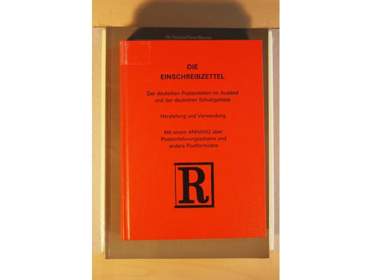 EUROPA: 8 Handbücher (meist Deutschland), dabei Adema, Kees; Netherlands Mail of Turmoil Vol. 1 (OVP), dazu drei bessere Aukt