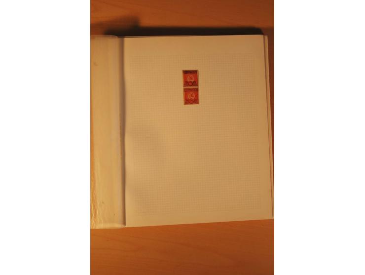 AUSGABE FÜR DAS KONSULAT IN KONSTANTINOPEL: 1921, postfrische, ungebrauchte und gestempelte Sammlung, dabei Probedrucke, Einh