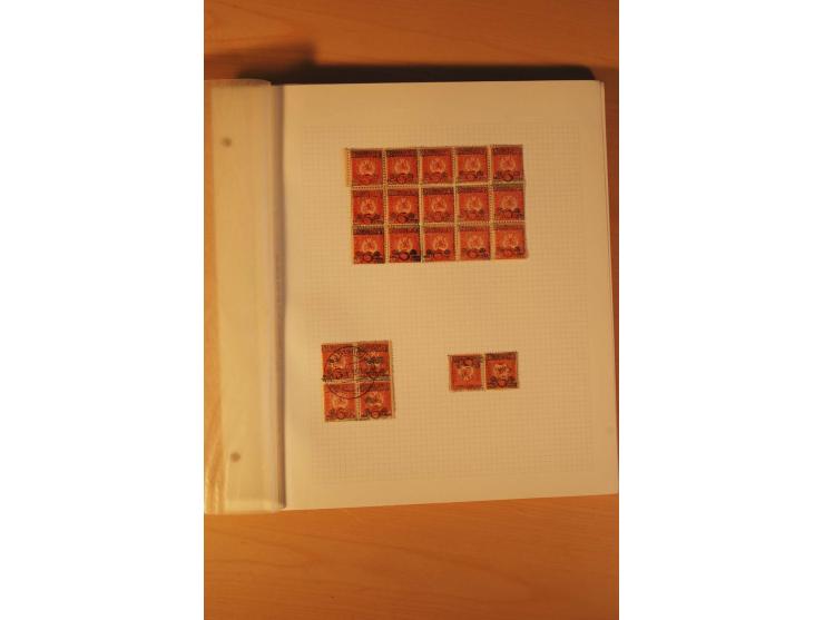 AUSGABE FÜR DAS KONSULAT IN KONSTANTINOPEL: 1921, postfrische, ungebrauchte und gestempelte Sammlung, dabei Probedrucke, Einh