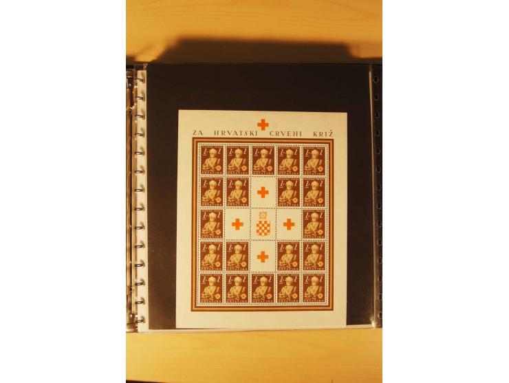 1941/44, umfangreiche, meist postfrische/ungebrauchte und gestempelte Sammlung inkl. einiger Briefe, dabei viele komplette Au