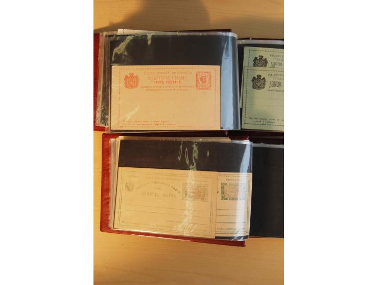 1893/1913, umfangreiche Sammlung Ganzsachen in 2 Brief-Alben, meist ungebraucht bzw. mit Blanko-Stempel, dabei einige Variant