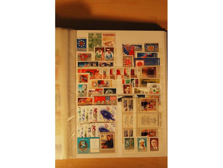 1857/1980, umfangreiche ungebrauchte, postfrische und gestempelte Sammlung mit vielen besseren Werten, dabei Mi.-Nr. 1 gestem