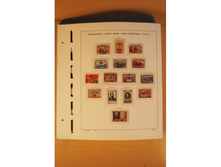 1858/1991, postfrische und ungebrauchte sehr reichhaltige Sammlung mit u.a. Mi.-Nr. 168y, 185IIB, 214c, 400Bxb, 427-28, 429-4
