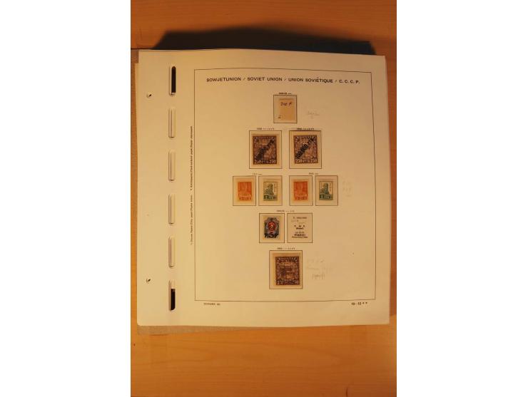 1858/1991, postfrische und ungebrauchte sehr reichhaltige Sammlung mit u.a. Mi.-Nr. 168y, 185IIB, 214c, 400Bxb, 427-28, 429-4