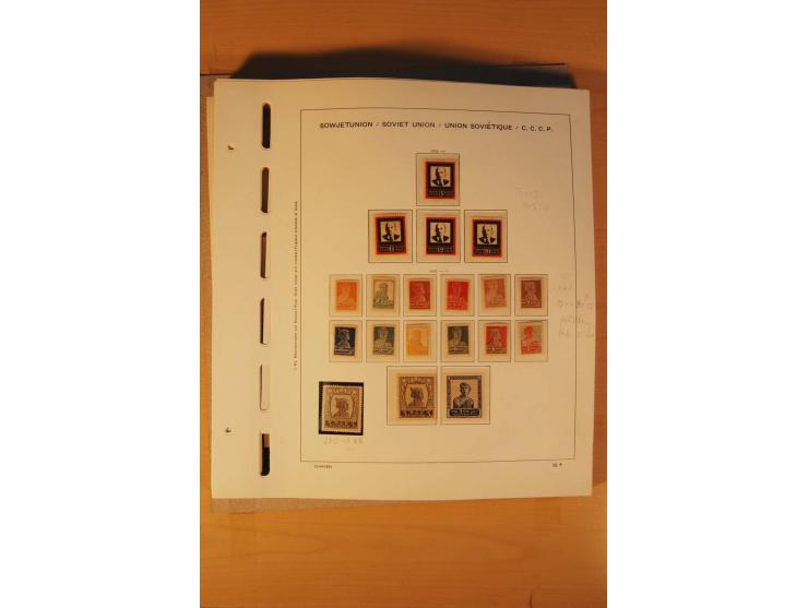 1858/1991, postfrische und ungebrauchte sehr reichhaltige Sammlung mit u.a. Mi.-Nr. 168y, 185IIB, 214c, 400Bxb, 427-28, 429-4