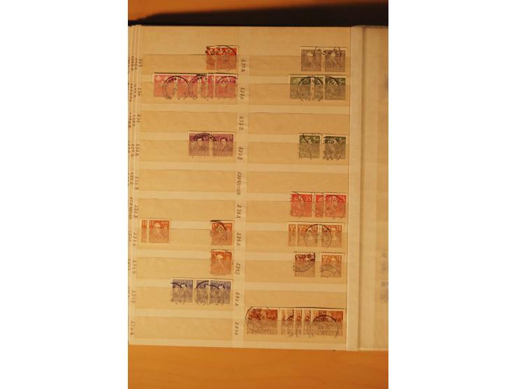 1858/1976, postfrischer und gestempelter Doublettenposten, überwiegend nach 1945, in 3 Einsteckbüchern