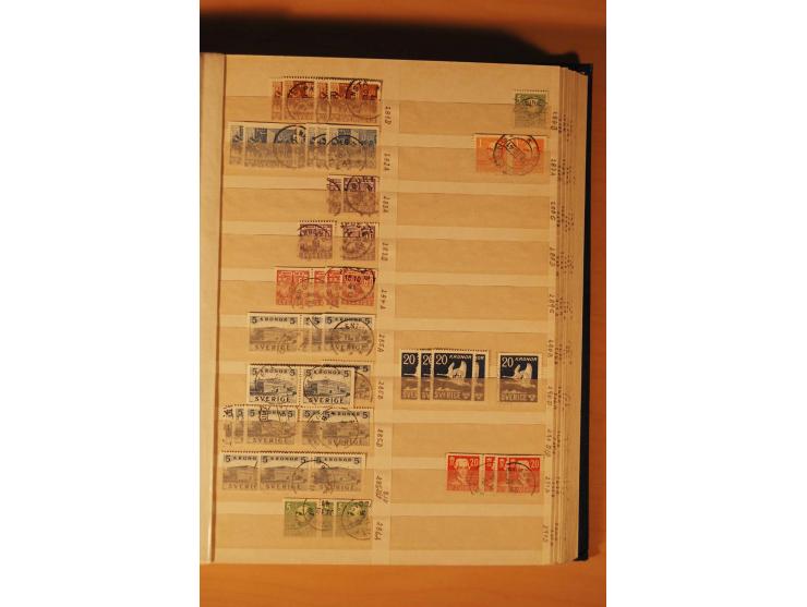 1858/1976, postfrischer und gestempelter Doublettenposten, überwiegend nach 1945, in 3 Einsteckbüchern