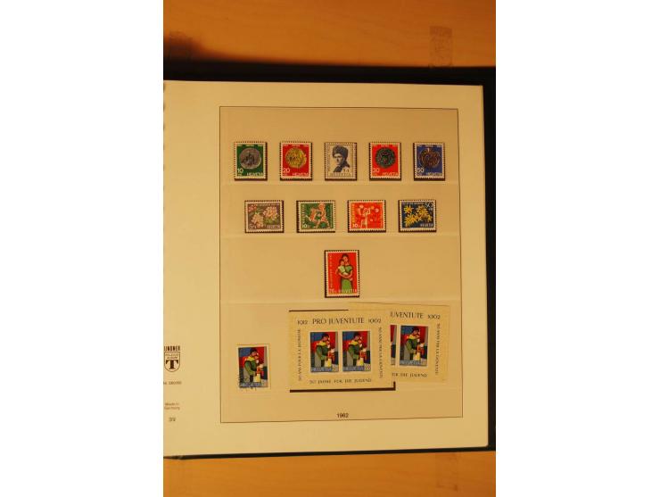 1850/2005,  mehrfach geführte postfrische, ungebrauchte und gestempelte Sammlung mit einigen besseren Ausgaben, dabei PAX-Sat