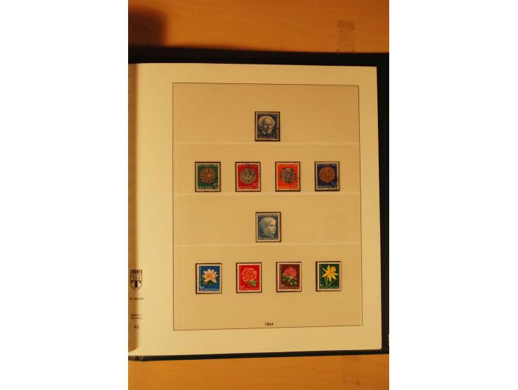 1850/2005,  mehrfach geführte postfrische, ungebrauchte und gestempelte Sammlung mit einigen besseren Ausgaben, dabei PAX-Sat