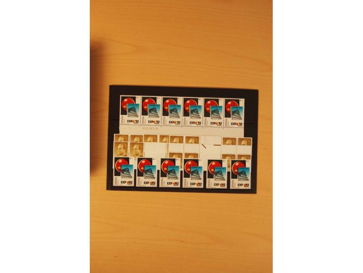 1985/98, postfrische Partie von einigen hundert Abarten, dabei un- und teilgezähnte Werte, fehlende Farben, Verzähnungen etc.