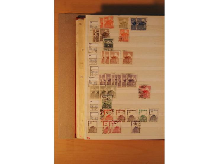 1897/2004 (ca.), postfrischer, ungebrauchter und gestempelter Posten, dabei auch einige andere Länder