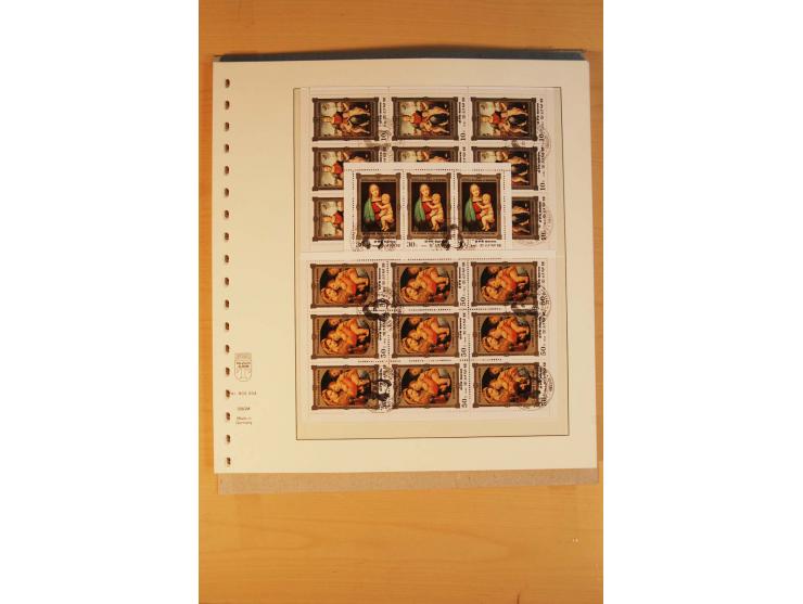 1884/1984, meist gestempelte Zusammenstellung Südkorea bis 1970 sowie gestempelte Blocks und Kleinbogen Nordkorea aus ca. 198